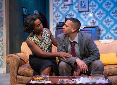 Nathaniel Andrew and Shariba Rivers in Raven Theatre’s Chicago premiere of The October Storm.
